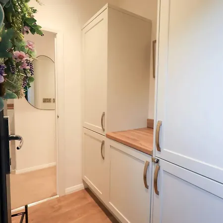 Luxury 2 Bedroom At White Cross Bay, ווינדרמר